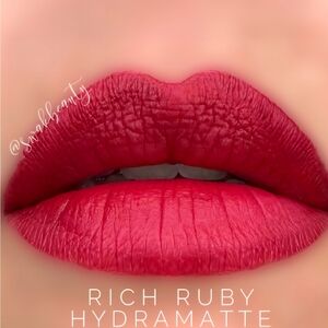 SeneGence Hydramatte Rich Ruby